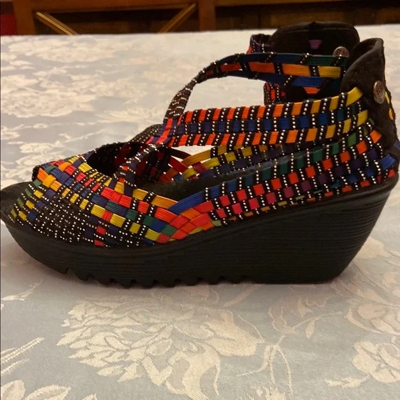 Bernie Mev Colorful Strappy Women's Sandals Size 40. 9/9.5 women’s - Picture 4 of 15